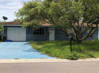 6608 2nd Ave NE, Bradenton, FL 34208