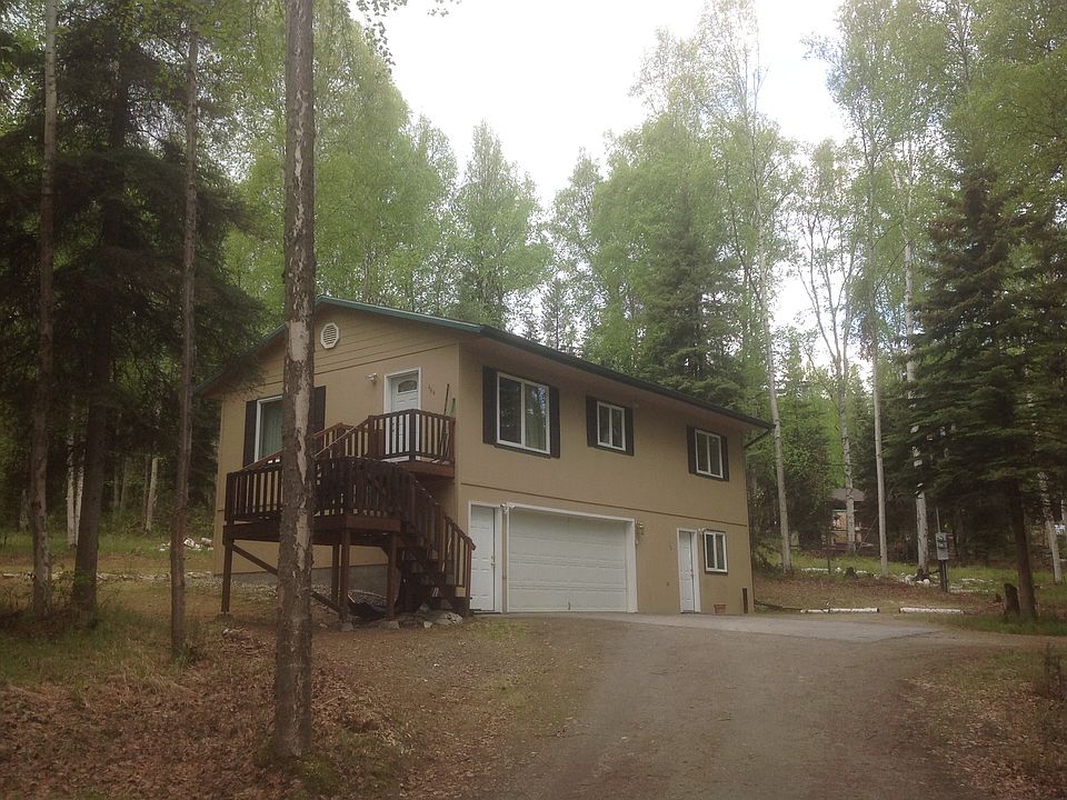 1st image of 464 Fabian Dr #466