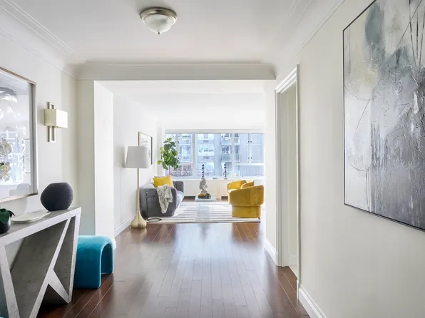 200 East 66th Street image 1 of 9