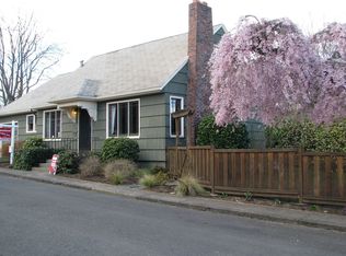 6937 NE Graham Pl, Portland, OR 97213