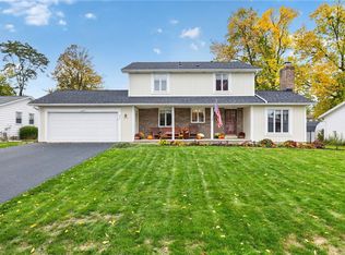 257 Olde Harbour Trl, Rochester, NY 14612