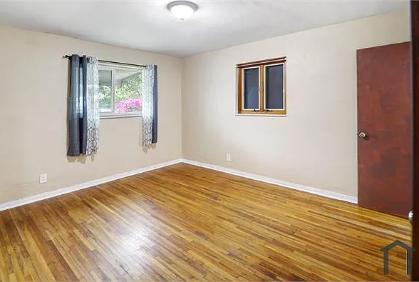 1601 SW 46th Ave — Photo 10