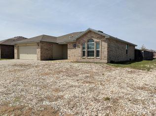 1229 George Ln, San Angelo, TX 76905