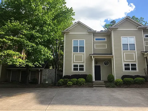 178 Peachtree Hollow Ct Photo 1