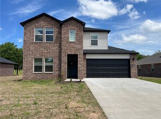 1622 Ridgeview Dr, Springdale, AR 72764