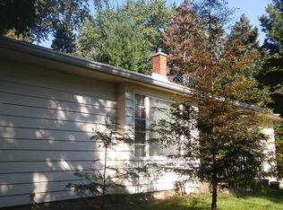 385 S Kendall St, Aurora, IL 60505