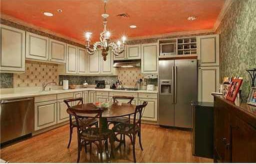 5th image of 600 Port Of New Orleans Pl APT 9H