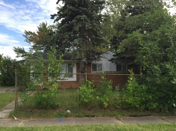 2103 Parkton Rd, Mount Morris, MI 48458