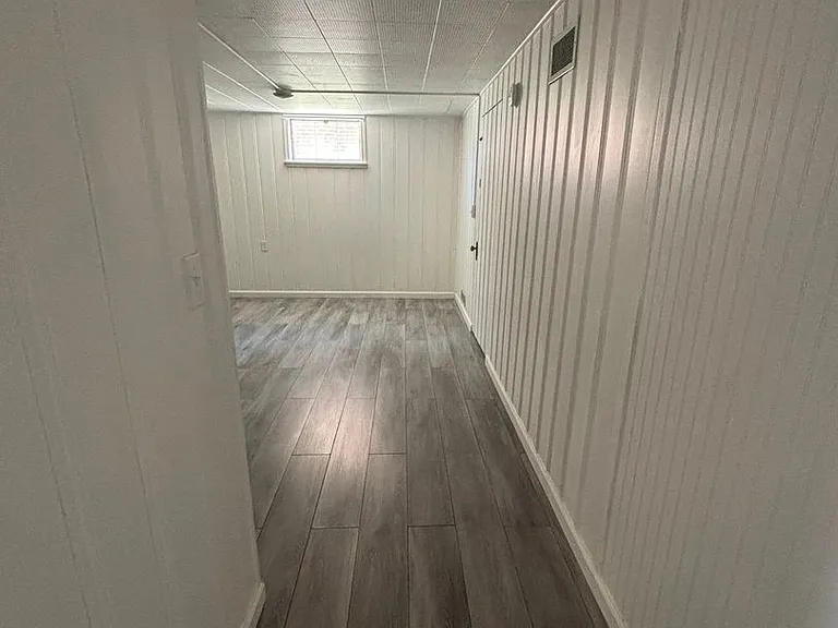 PM-254 1808 E 19th Street — Photo 20