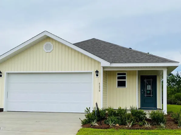 6650 Kettles St, Panama City, FL 32404