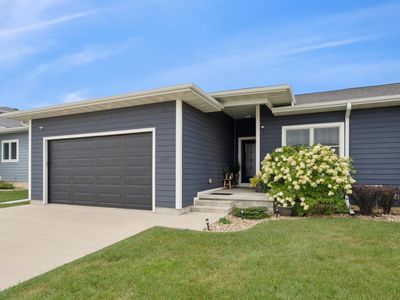 339 Golden Ln, Cedar Falls, IA, 50613