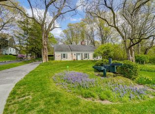 780 Elmwood Rd, Hamilton, OH 45013