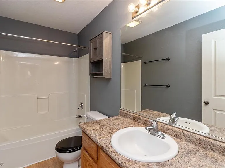 Upstairs bathroom.