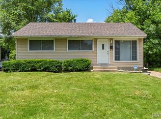219 Presley Dr, Saint Louis, MO 63137