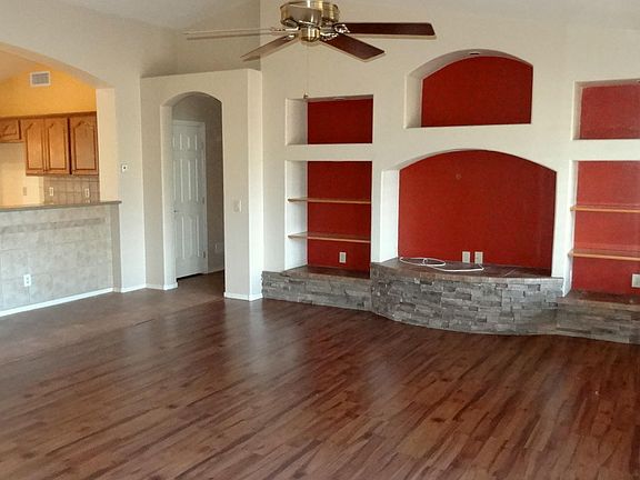 3rd image of 2417 E Bonita Canyon Dr