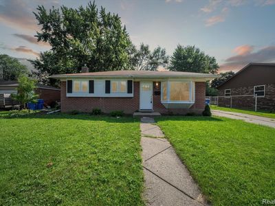 27062 Bonnie Dr, Warren, MI, 48093