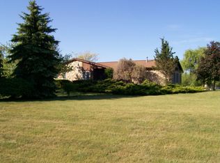 6716 Heatheridge Dr, Saline, MI
