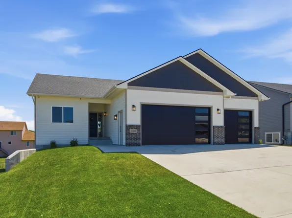 1006 N Archer Dr, Sioux Falls, SD 57103