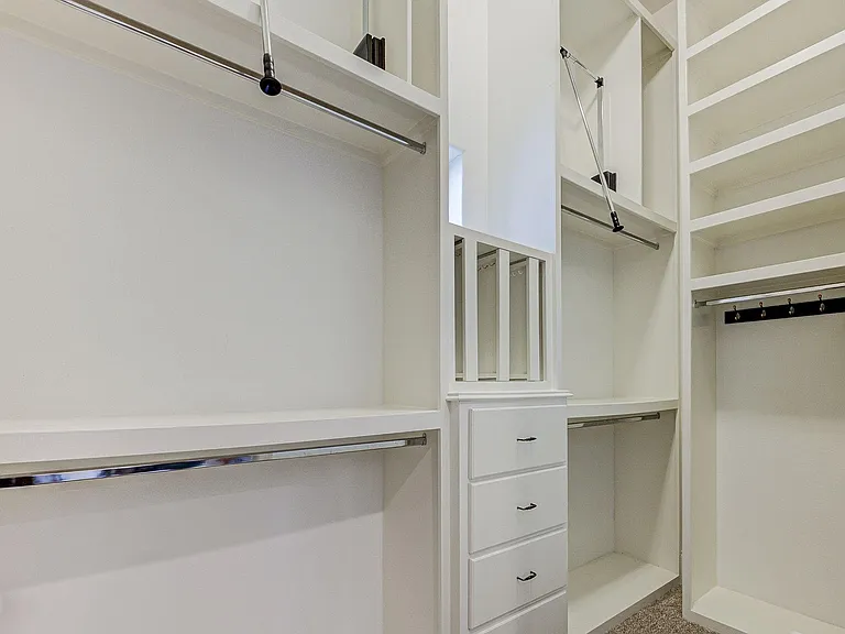 27303 Silver Jade Ct — Photo 26