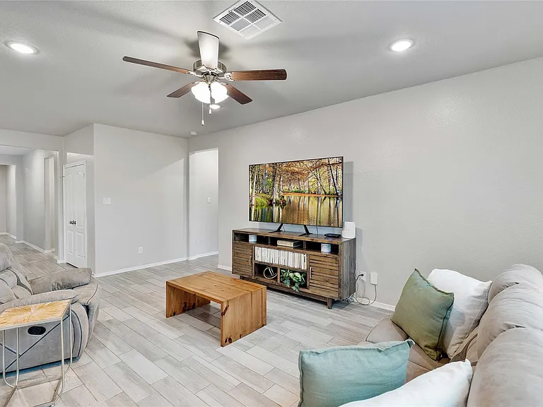24714 Crimson Pine Dr — Photo 20