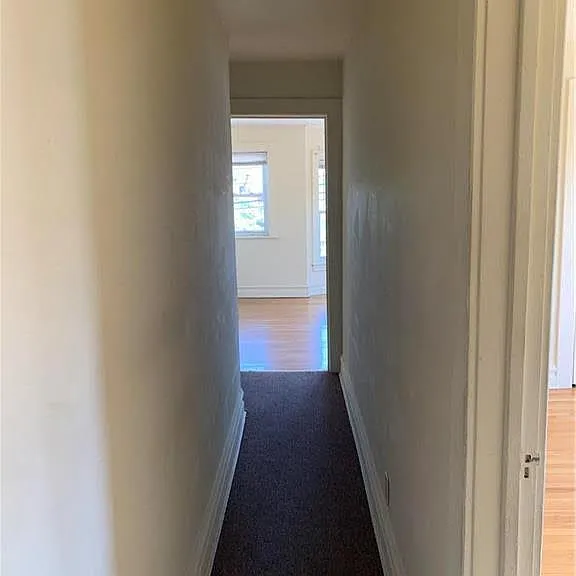 102 N 4th St #2 — Photo 12