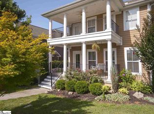 302 Ridenour Ave, Greenville, SC 29671