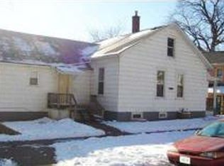 521 W 61st St, Davenport, IA 52806