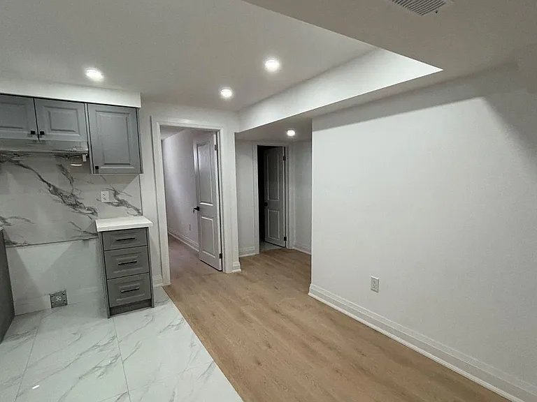 1572 Honey Locust Pl #BASEMENT — Photo 7