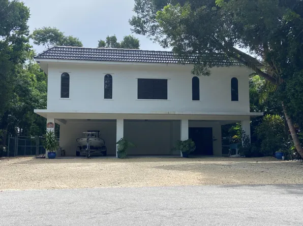 126 Pueblo St, Tavernier, FL 33070