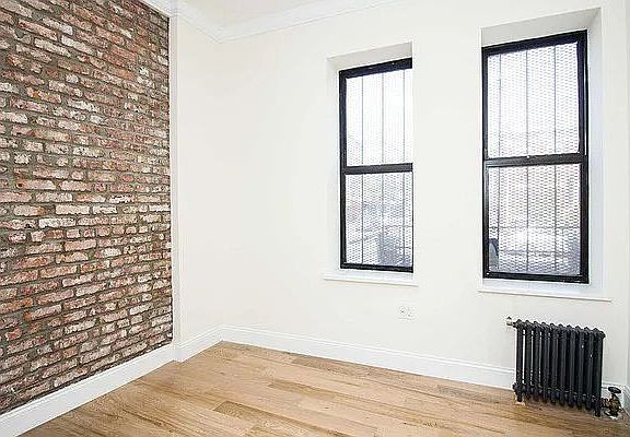 3rd image of 1075 Greene Ave #447