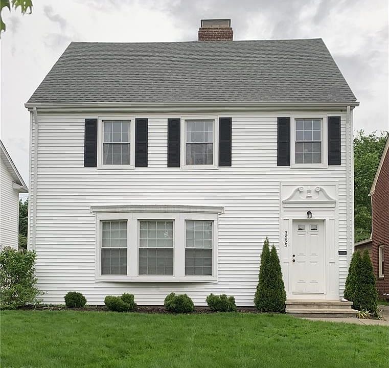 1st image of 3695 Strandhill Rd