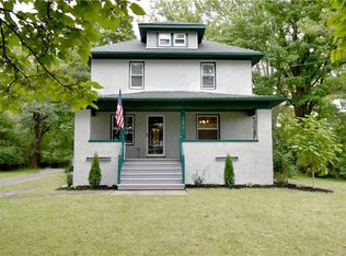 7271 Shawnee Rd, North Tonawanda, NY 14120