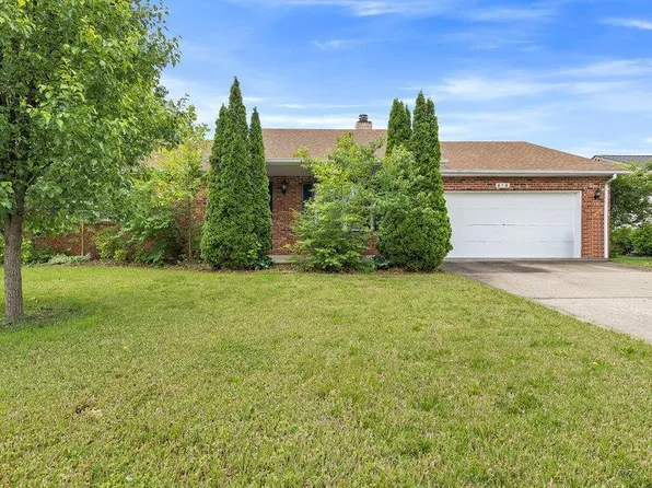 414 Ryan Dr, Fairview Heights, IL 62208