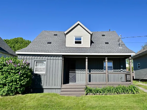 39 Fraser Ave, Cape Breton, NS B1V 2B9