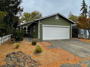 515 Duncan St, Santa Rosa, CA 95401