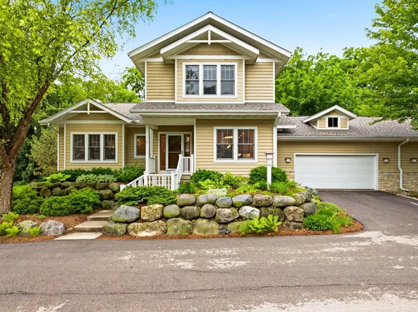 17 Glen Arbor Way, Fitchburg, WI 53711