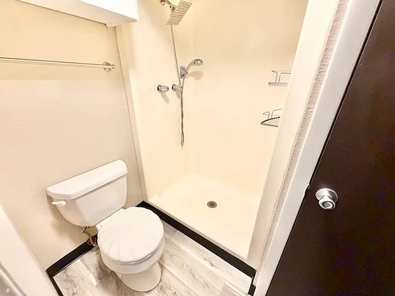 954 S Miller St — Photo 16