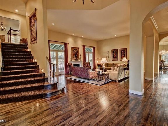 5th image of 11208 N Saint Andrews Way