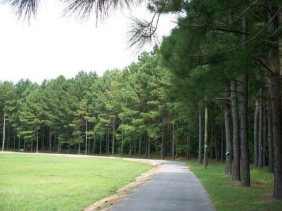 2nd image of 1558 Gravel Hill Rd