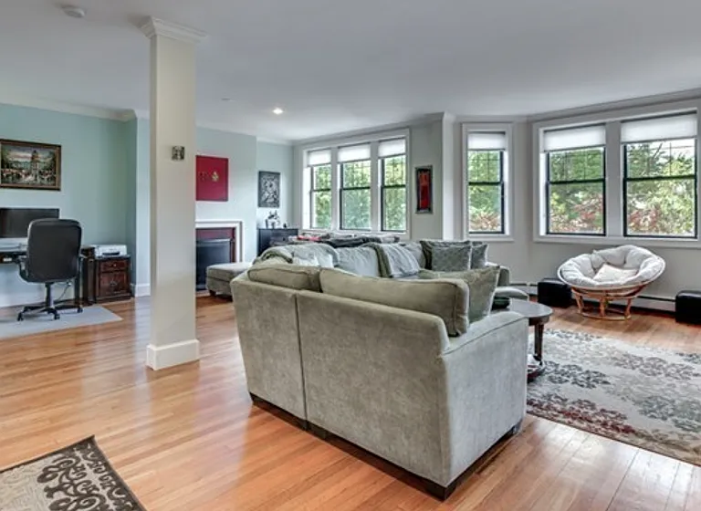 Beacon Street Units — Photo 6