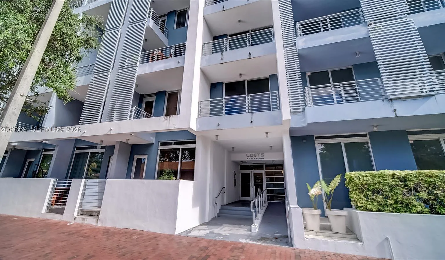 Lofts At Mayfair Condo — Photo 3