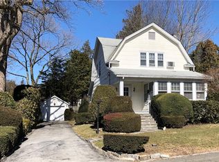 75 Brown Rd, Scarsdale, NY 10583