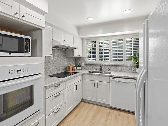 5th image of 14652 Big Basin Way APT A