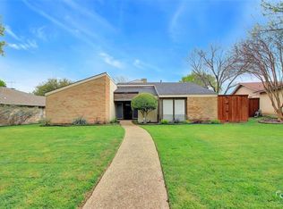 2208 Shannon Ln, Richardson, TX 75082