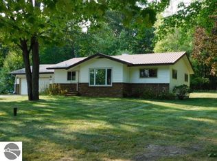 2675 Log Lake Rd NE, Kalkaska, MI 49646