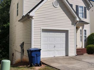 429 Village Bluff Dr, Lawrenceville, GA 30046