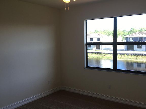 4th image of 7822 Bristol Cir
