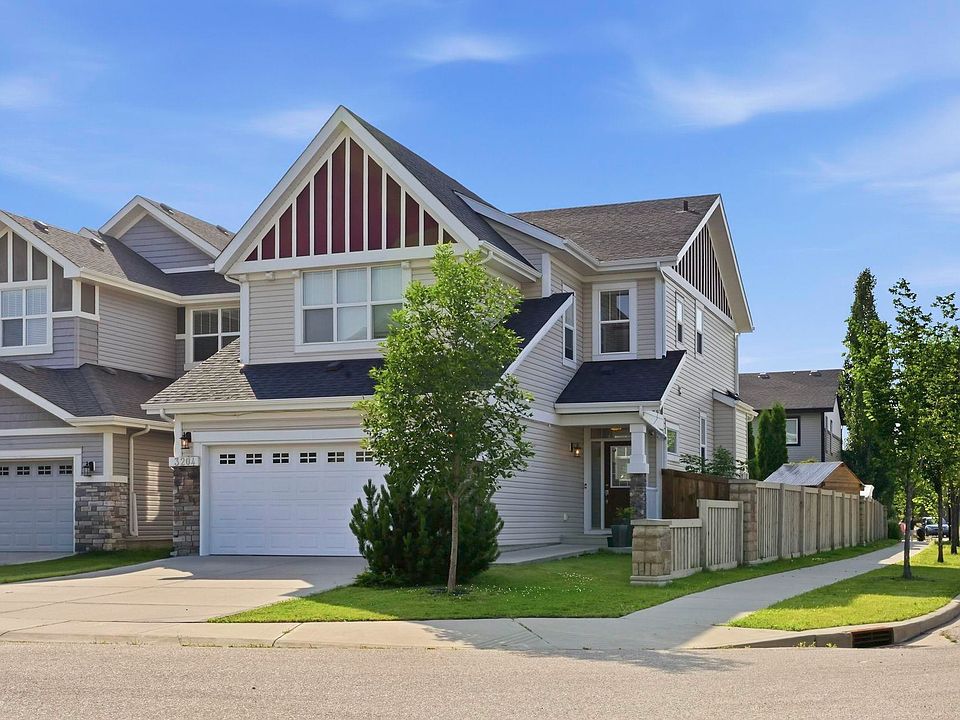 1st image of 3204 Abbott Cres SW