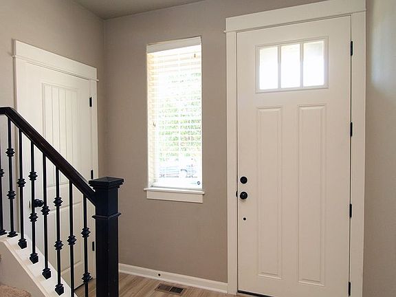 3rd image of 12654 Pavilion Pl
