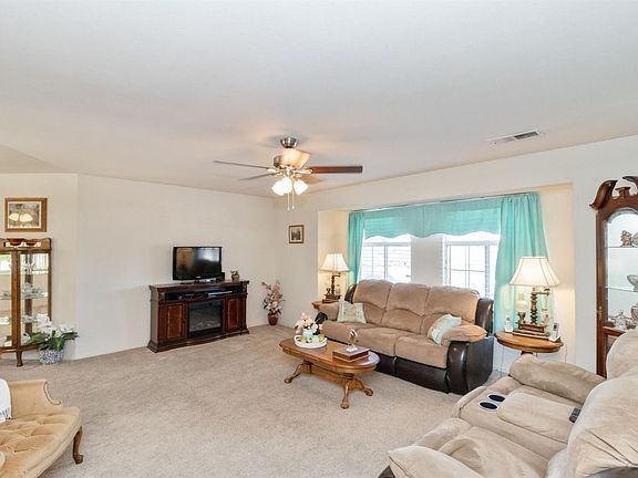 3rd image of 29839 N Lilley Way